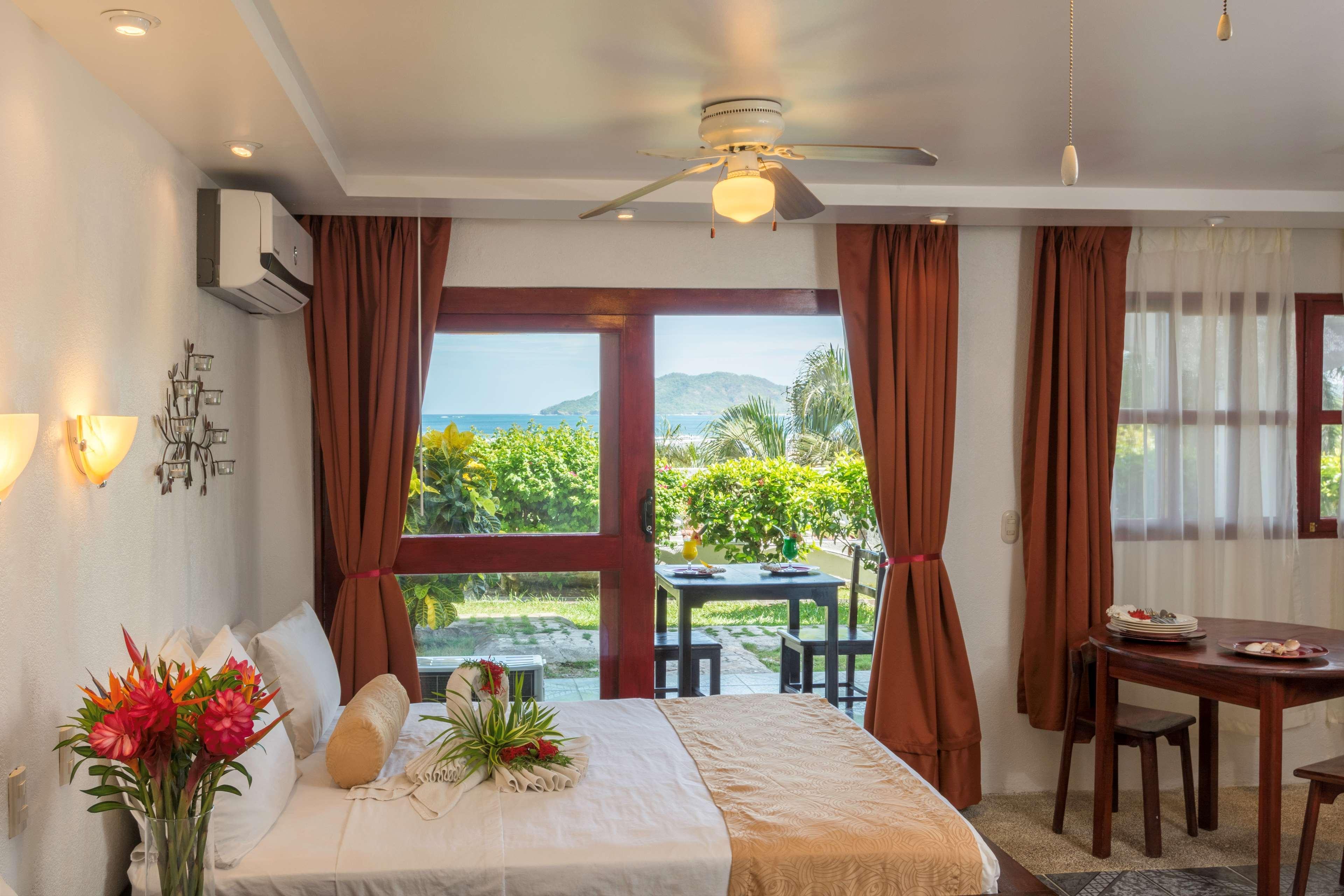 Best Western Tamarindo Vista Villas Buitenkant foto